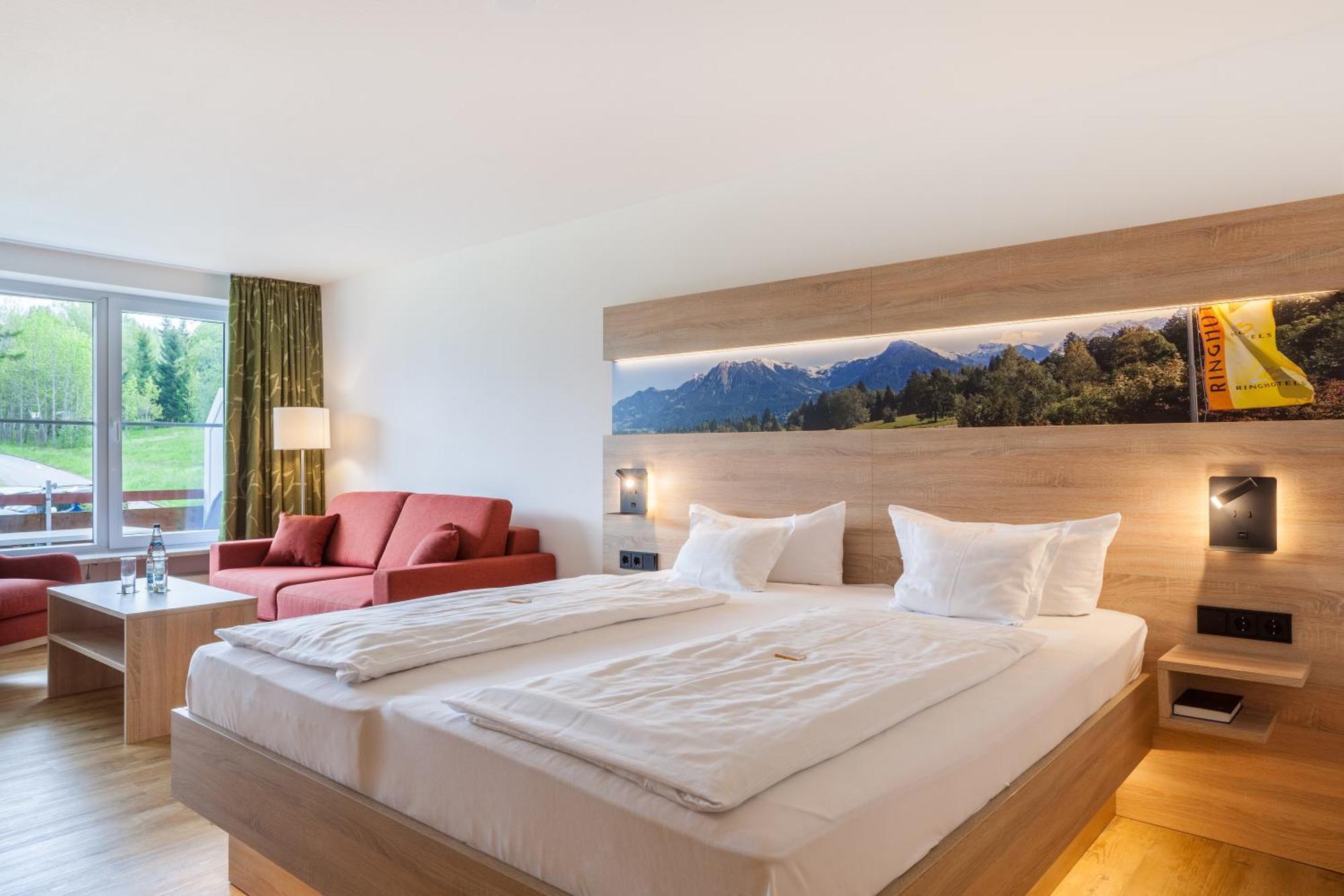 Ringhotel Nebelhornblick Оберстдорф Экстерьер фото