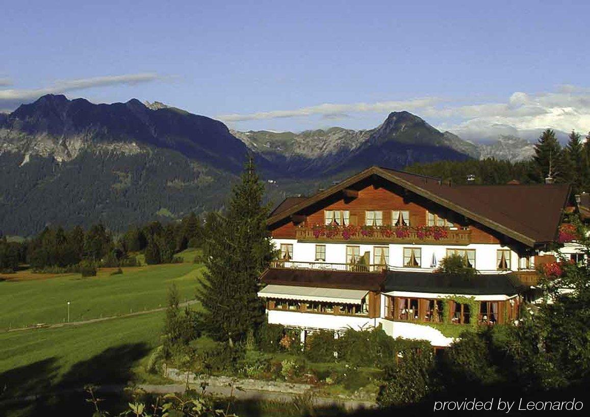 Ringhotel Nebelhornblick Оберстдорф Экстерьер фото